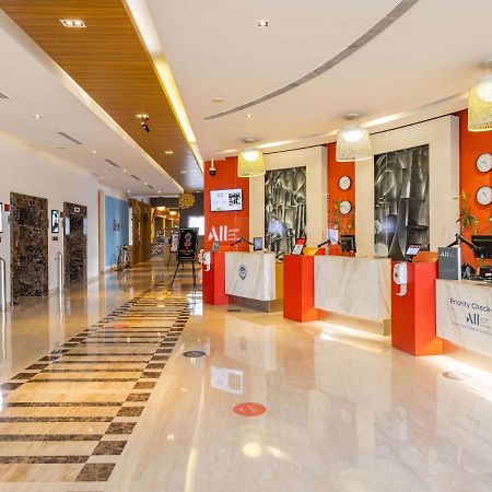 Ibis Gurgaon Golf Course Road - An Accor Brand Exterior foto