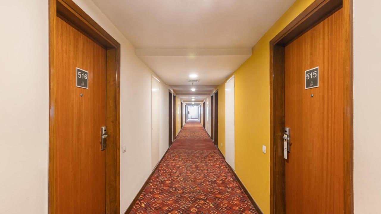 Ibis Gurgaon Golf Course Road - An Accor Brand Exterior foto