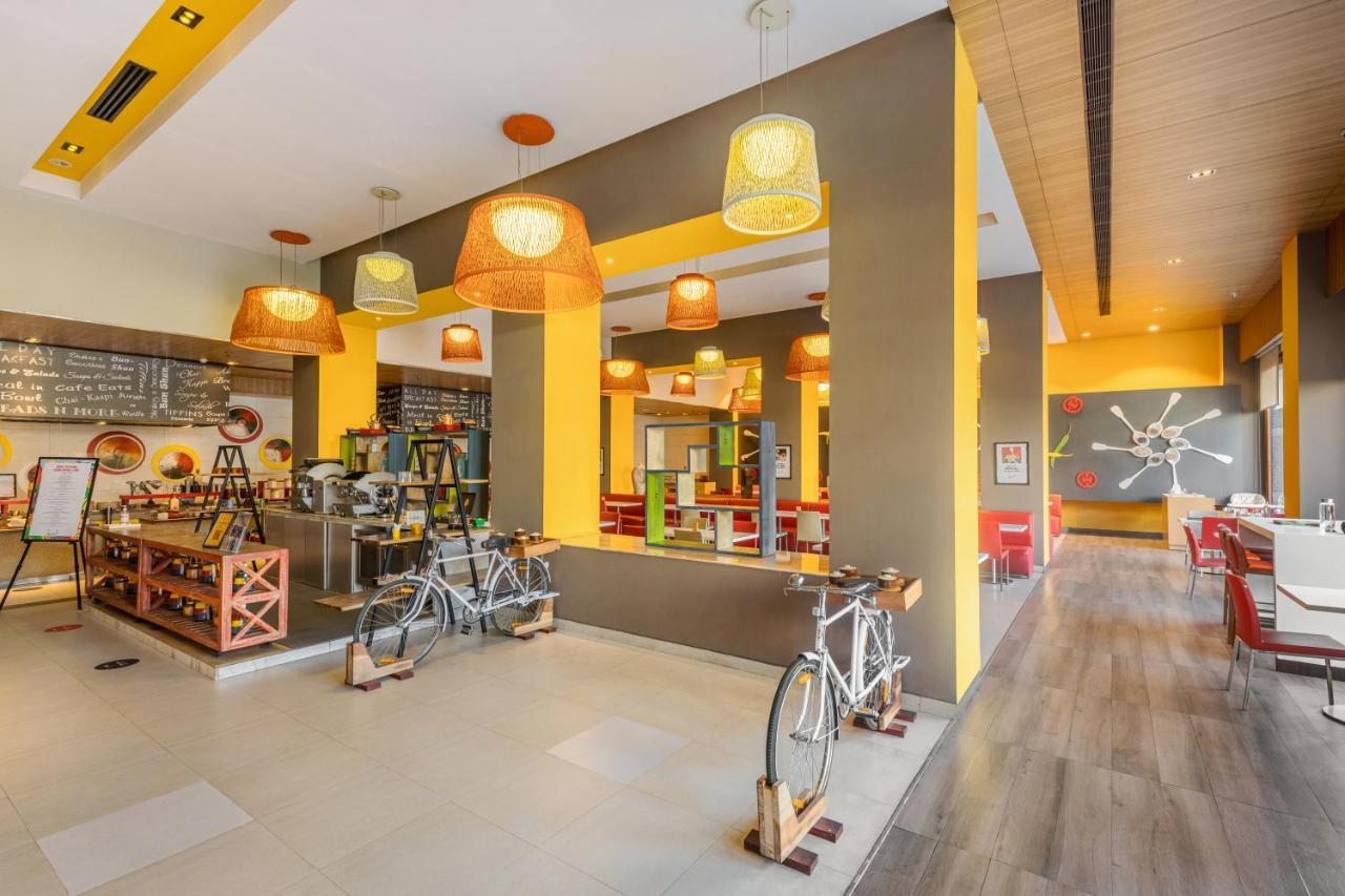 Ibis Gurgaon Golf Course Road - An Accor Brand Exterior foto
