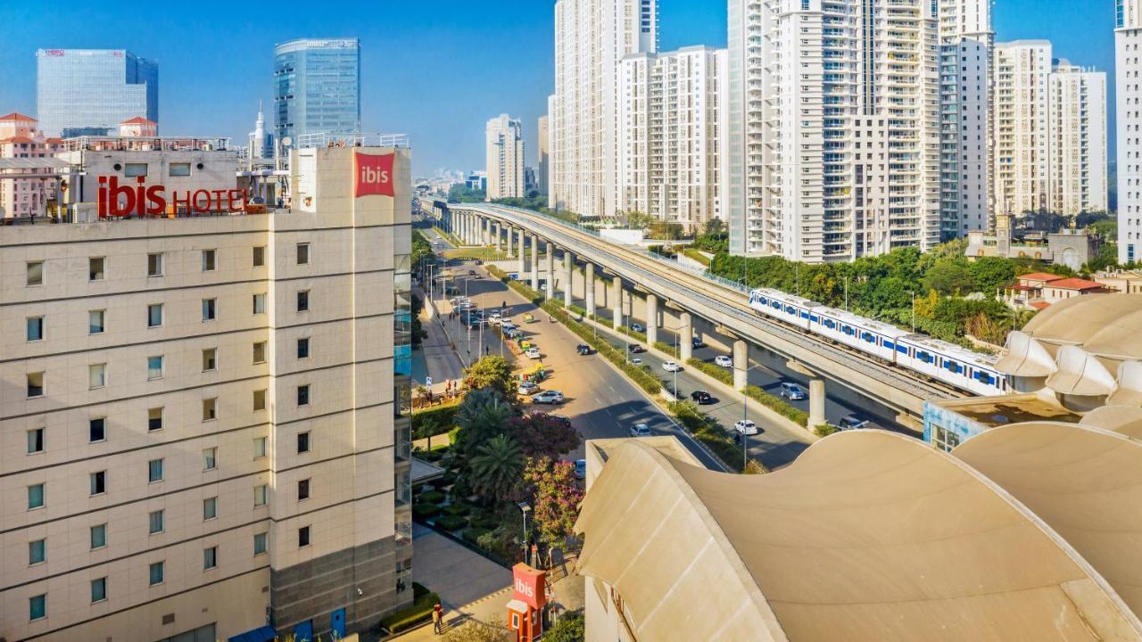 Ibis Gurgaon Golf Course Road - An Accor Brand Exterior foto