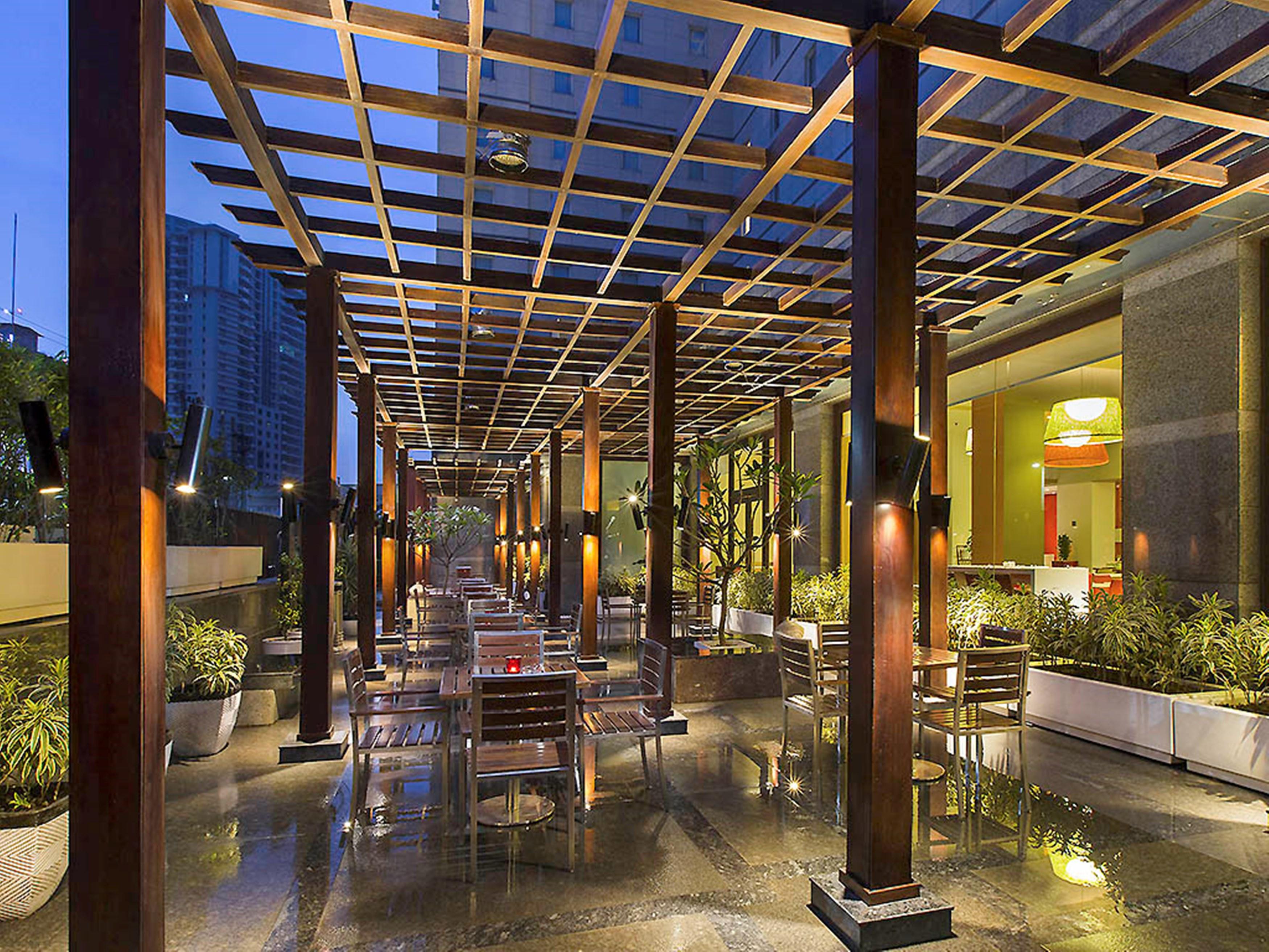 Ibis Gurgaon Golf Course Road - An Accor Brand Exterior foto