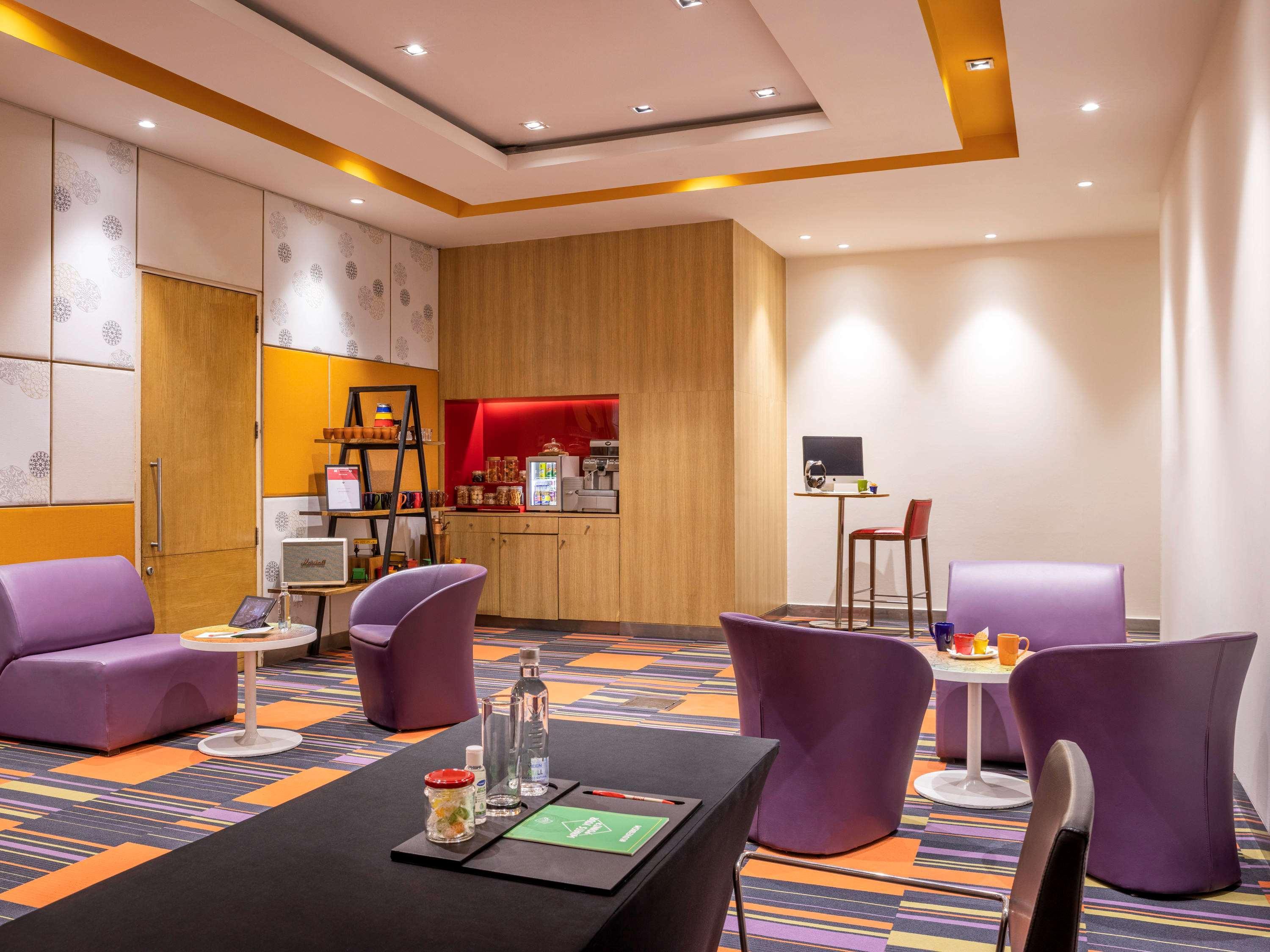 Ibis Gurgaon Golf Course Road - An Accor Brand Exterior foto