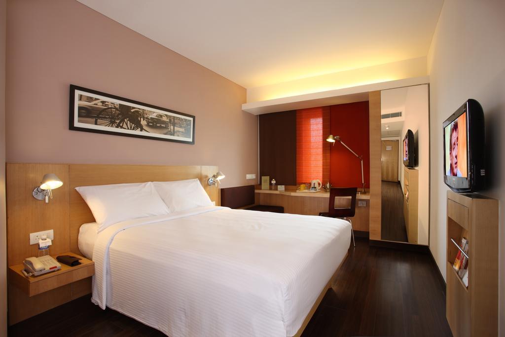 Ibis Gurgaon Golf Course Road - An Accor Brand Exterior foto