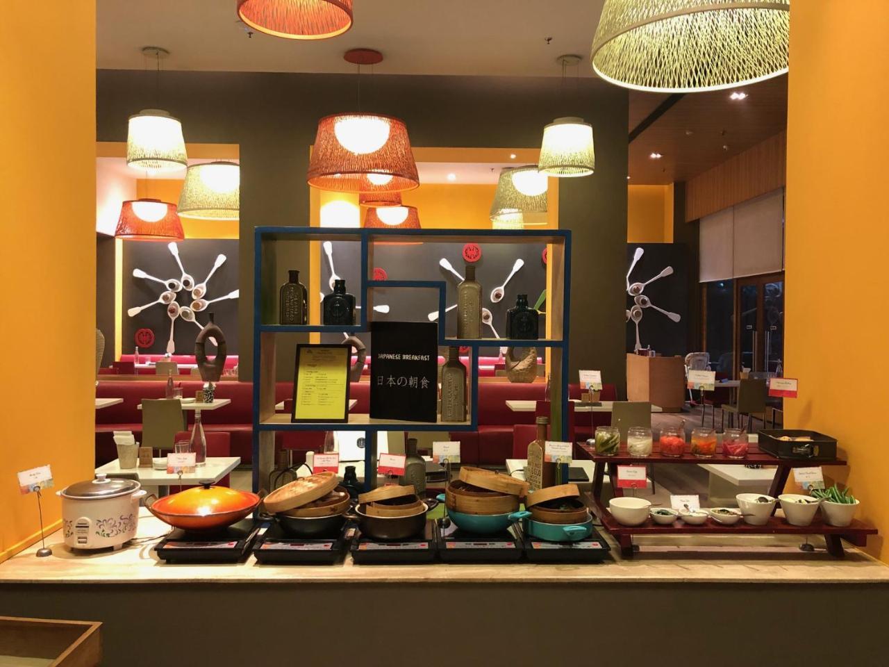 Ibis Gurgaon Golf Course Road - An Accor Brand Exterior foto